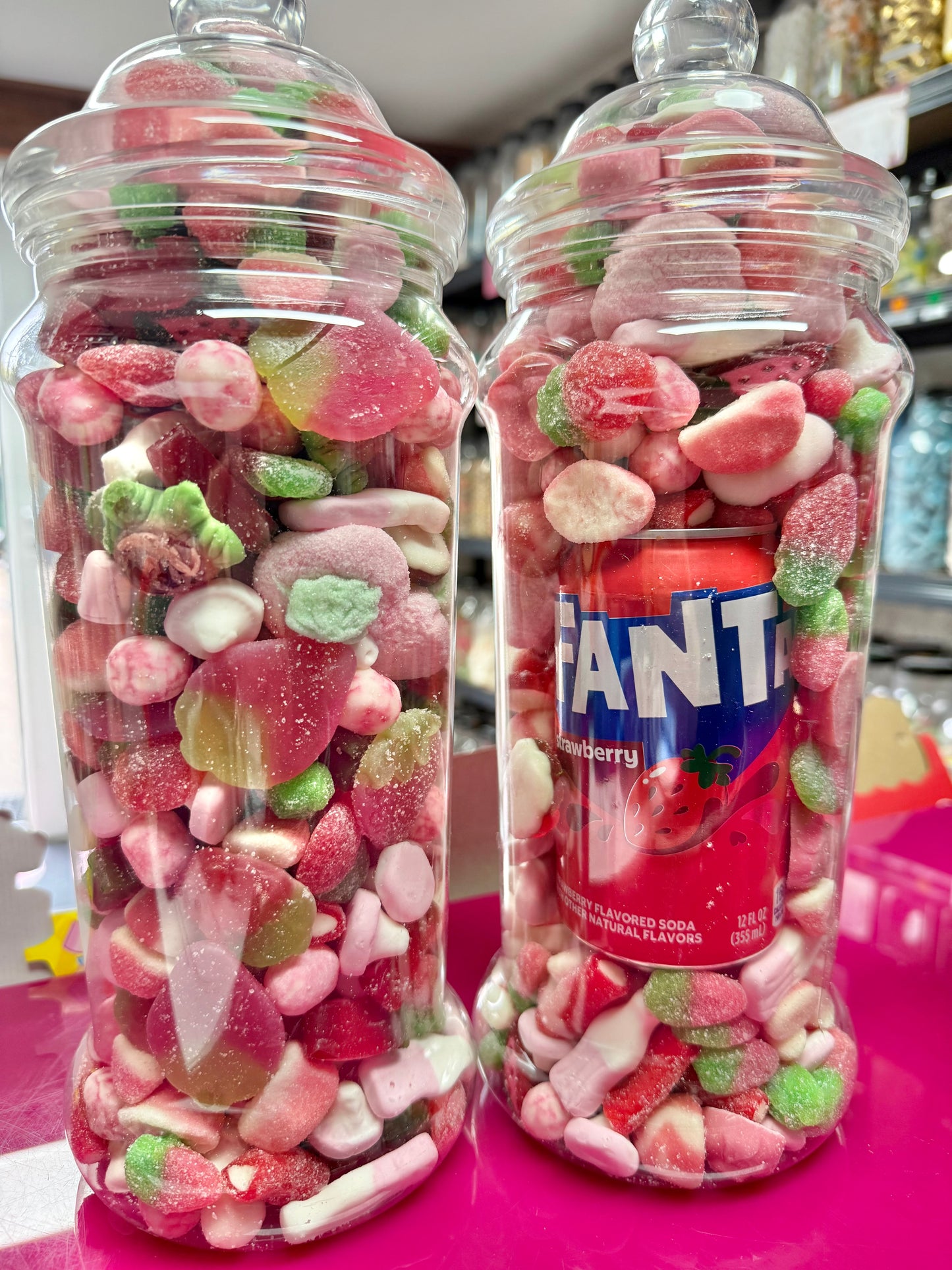 Fanta Strawberry Can with 1.5KG Sweet Jar