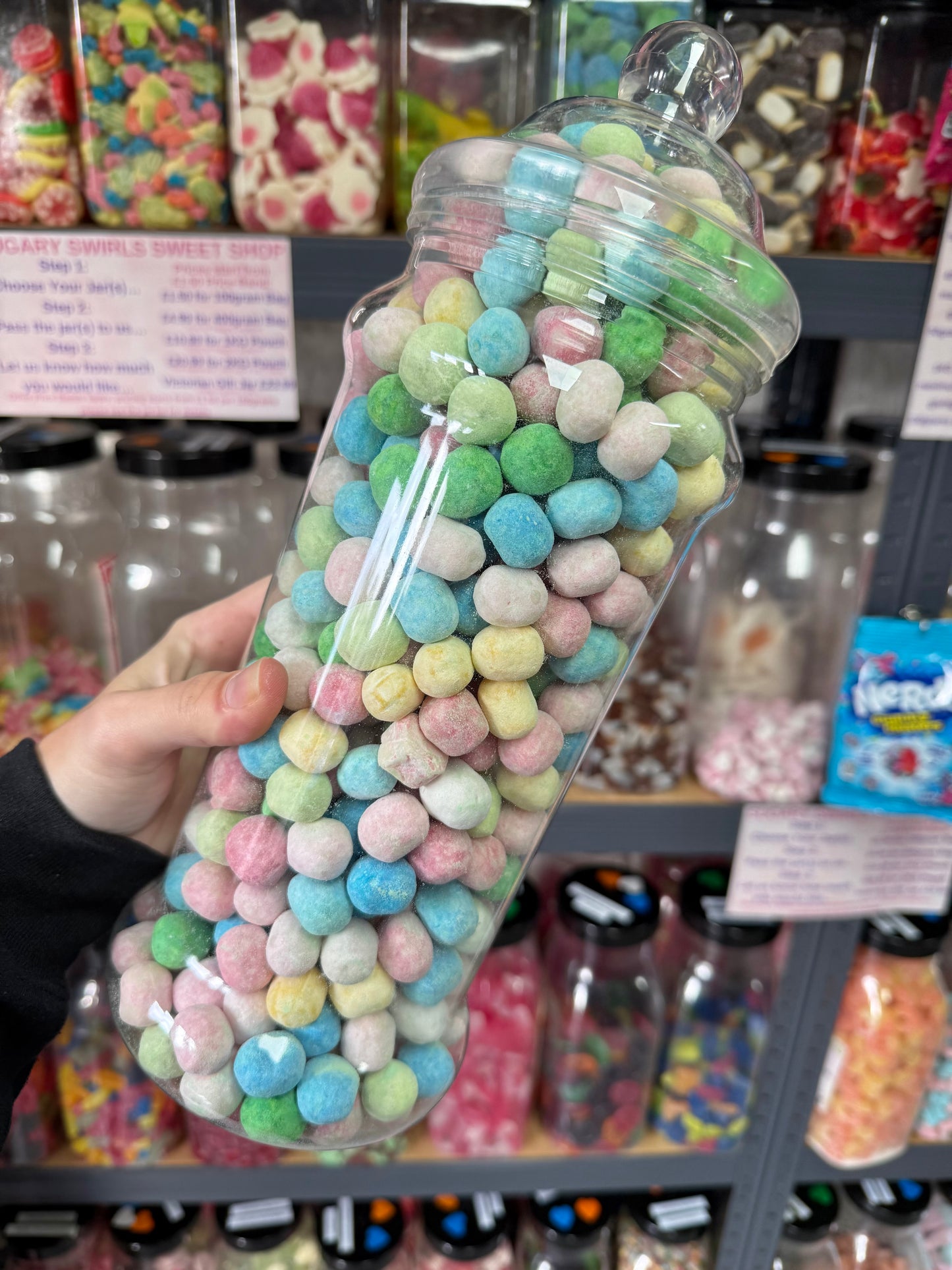 Bonbon Mix Gift Jar 2KG