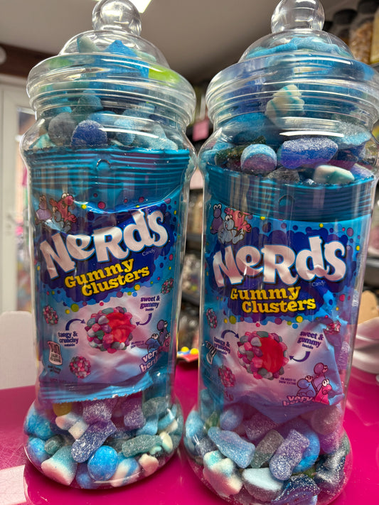 Nerd Gummy Clusters Very Berry Bag with 1.5KG Sweet Jar